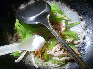 Stir-fried Lettuce with Ham and Pork Belly recipe