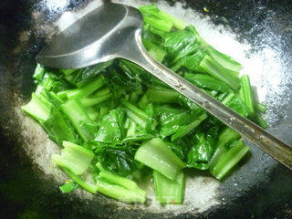 Stir-fried Rapeseed with Dried Eggs recipe