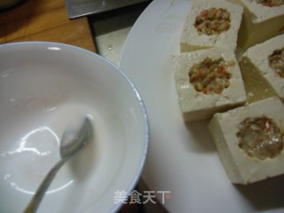 White Jade Inlaid Beads-tofu Stuffed with Shrimps recipe