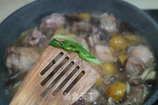 Chestnut and Plum Braised Pork Ribs recipe