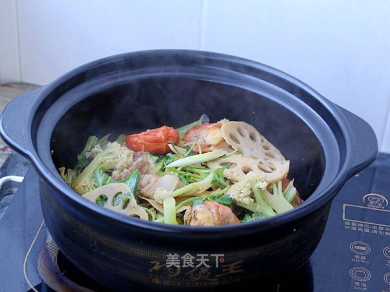 Sliced Pork and Vegetable Stew Pot recipe