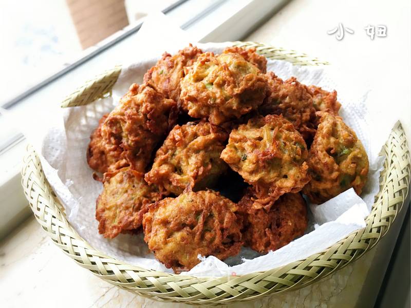 Mung Bean Powder and Carrot Balls recipe