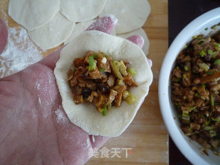 Sauce Pork Buns recipe