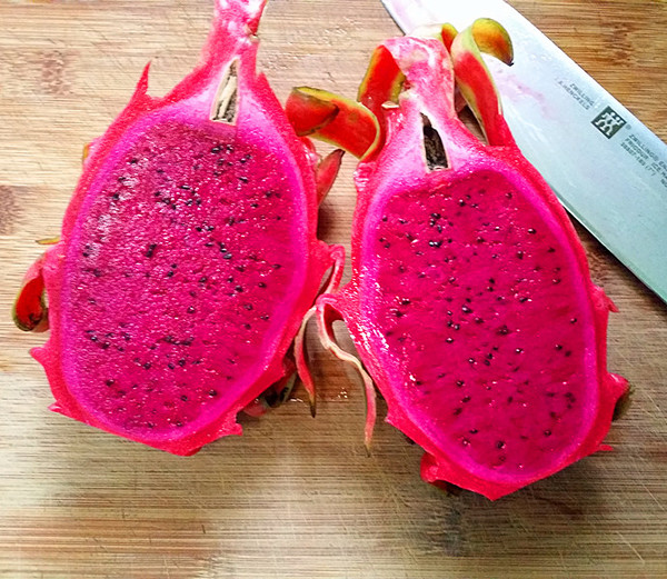 Dragon Fruit Coconut Milk Sago recipe