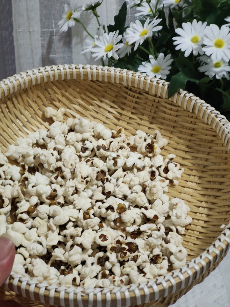 Quick Popcorn, A Must-have Snack for The Show recipe