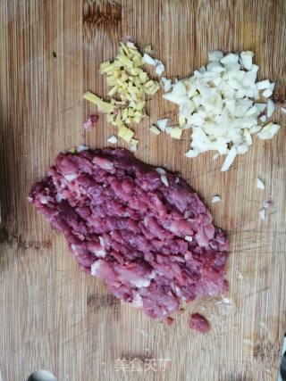 Stir-fried Green Beans with Chopped Pepper and Minced Pork recipe