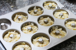 Paris Brest Puffs / Caramel Hazelnut Wheel Puffs recipe