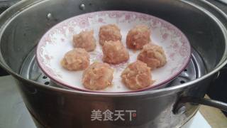 Steamed Meatballs with Yam recipe