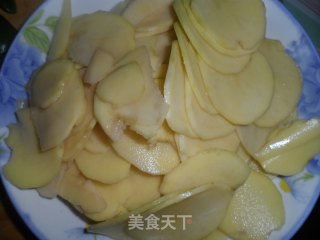 Fried Potato Chips with Big Chili recipe