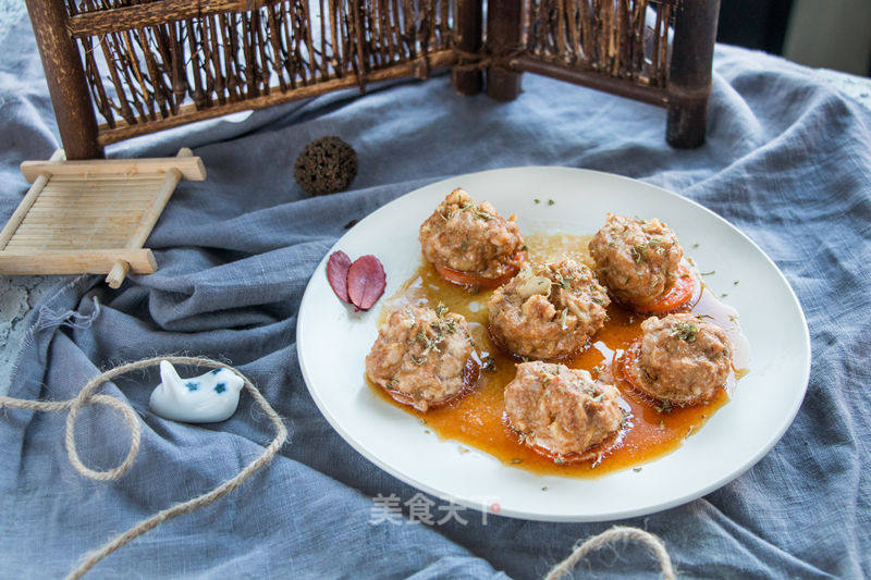 One Bite of Steamed Yam Meatballs recipe