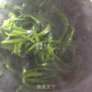 Seaweed Tofu Soup recipe