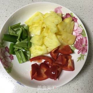 Stir-fried Beef with Pineapple recipe