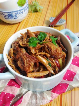 #trust之美# Grilled Pork Ribs with Dried Bamboo Shoots recipe