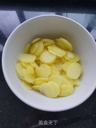 Potato Chips in Red Oil recipe