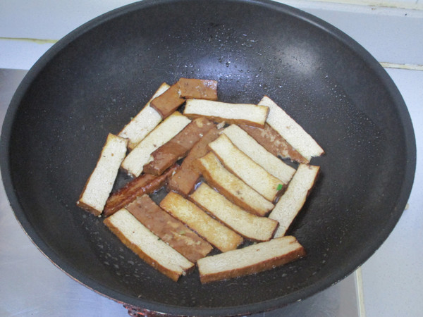 Stir-fried Garlic recipe