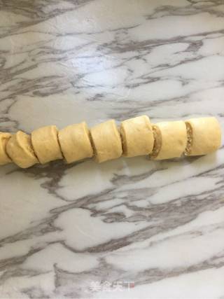 #the 4th Baking Contest and is Love to Eat Festival# Coconut Snail Bread recipe