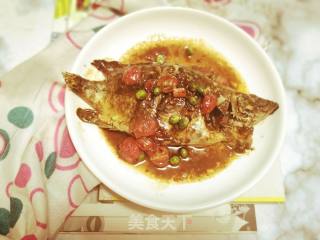 Home Cooking-braised Mandarin Fish in Brown Sauce recipe