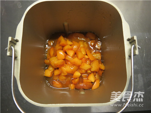 Drooling Sweet Apricot Jam recipe