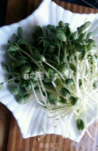 Stir-fried Shredded Pork with Bean Sprouts recipe