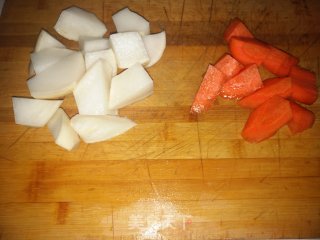 Beef Casserole Stewed with Radish recipe