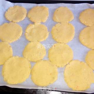 #柏翠大赛#sweet Potato Glutinous Rice Crackers with Sea Buckthorn Sauce recipe