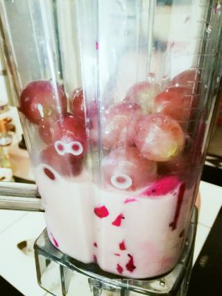 Pitaya Red Milk Juice recipe
