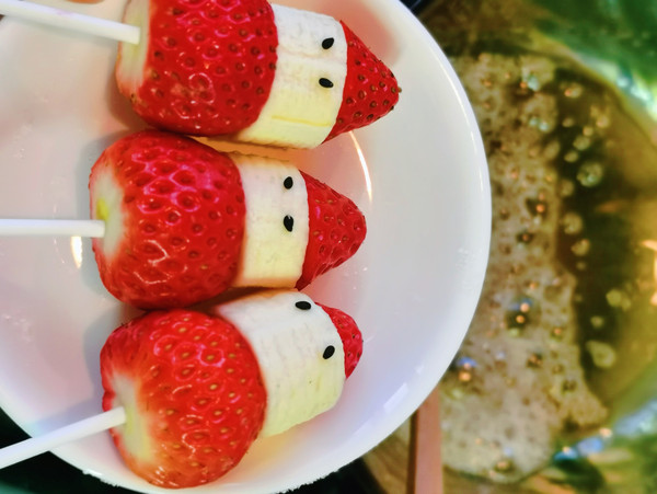 Strawberry Snowman recipe