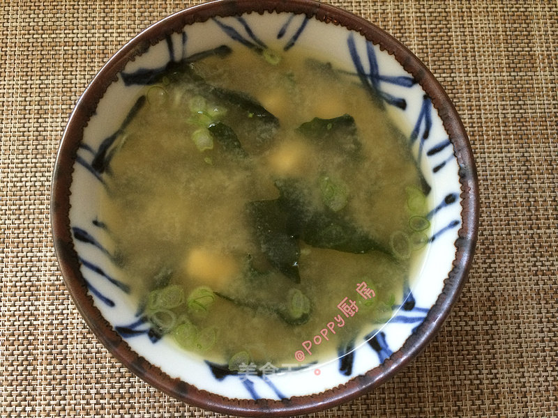 [poppy Kitchen] A Bowl of Miso Soup, Warm Your Heart and Stomach recipe