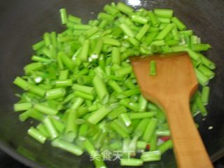 Stir-fried Water Spinach recipe