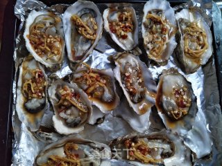 Grilled Oysters with Garlic recipe