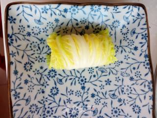 Steamed Baby Cabbage Rolls recipe
