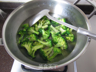 Cheese Baked Almond Broccoli recipe