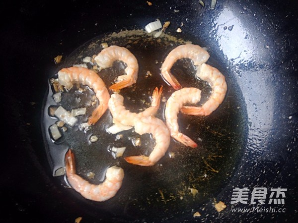 Stir-fried Shrimp with Broccoli recipe