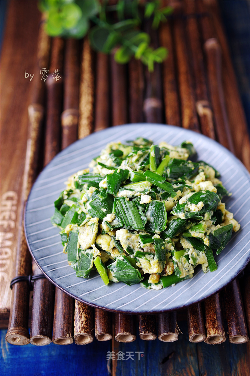 [sichuan] Scrambled Eggs with Spring Leek recipe