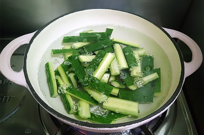 3 Cups Cucumbers with Sauce recipe