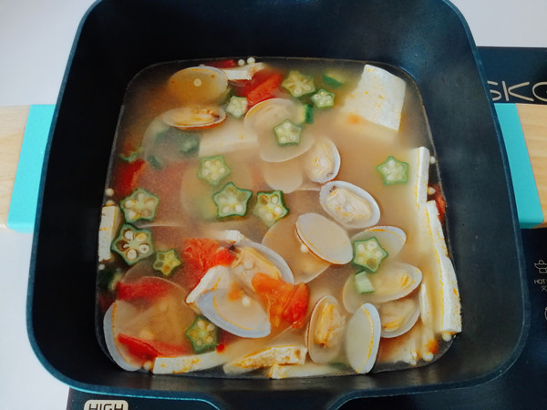 Clam Tofu Soup recipe