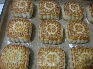 Five Kernel Moon Cakes recipe