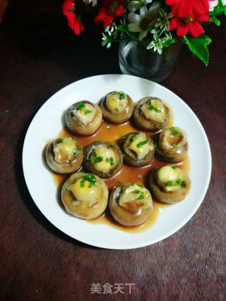 Mushroom Stuffed Quail Eggs recipe