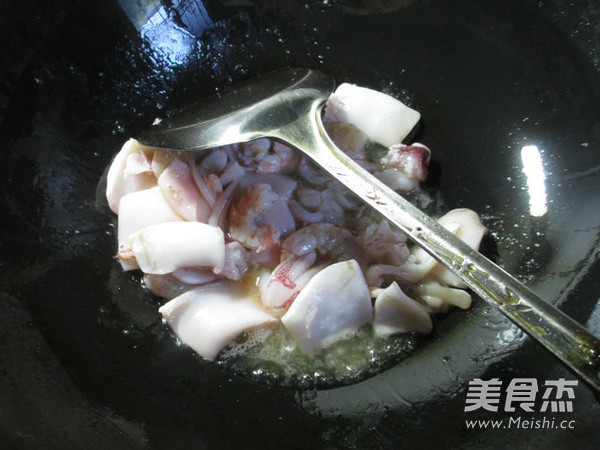 Seafood Xiuzhen Mushroom Tofu recipe