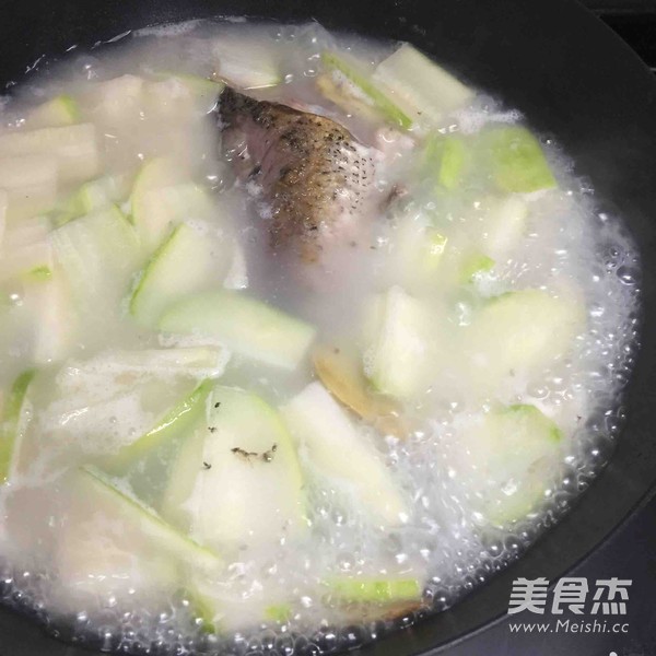 Fishtail Zucchini Soup recipe
