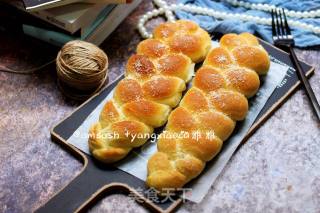 Light Cream Braided Bread recipe