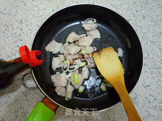 Stir-fried Pork Belly with Cabbage Fungus recipe