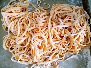 Carrot Noodles with Oyster Sauce recipe