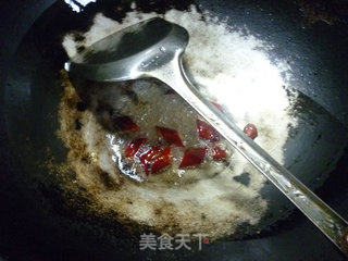Stir-fried Cabbage with Peanuts recipe