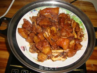 【sweet and Sour Pork Knuckles】---haha, Both Beauty and Nutrition recipe