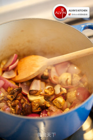 Red Wine Stewed Chicken and Chicken Breast Salad recipe