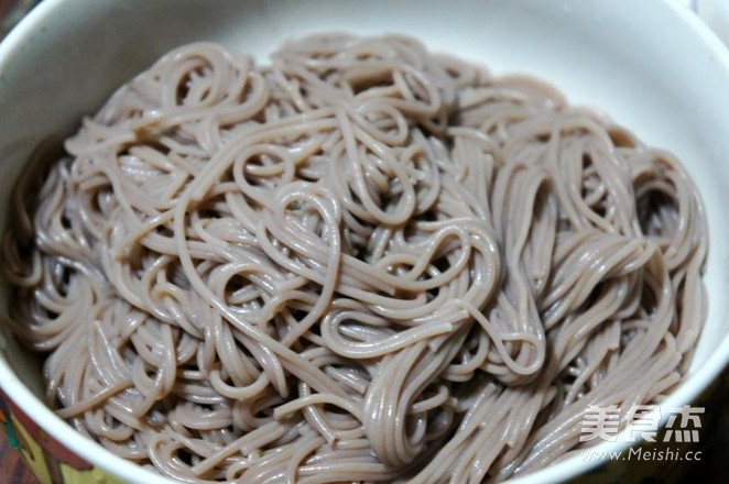 Sour and Spicy Soba Noodles recipe