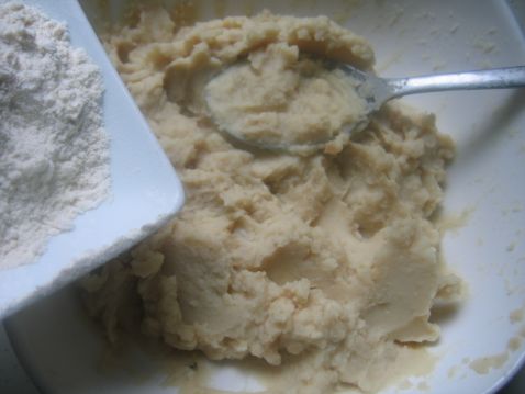Lotus Cake recipe