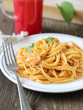 Creamy Pasta with Tomato Sauce recipe