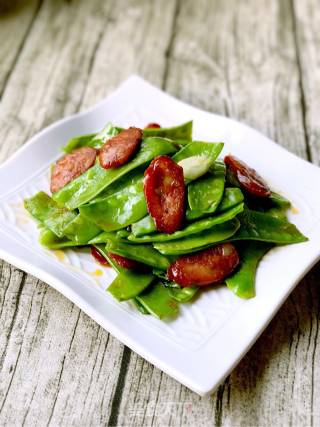 Fried Sausage with Snow Pea recipe